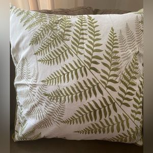 Pier 1 Green Accent Pillow Cover (22in x 22in)